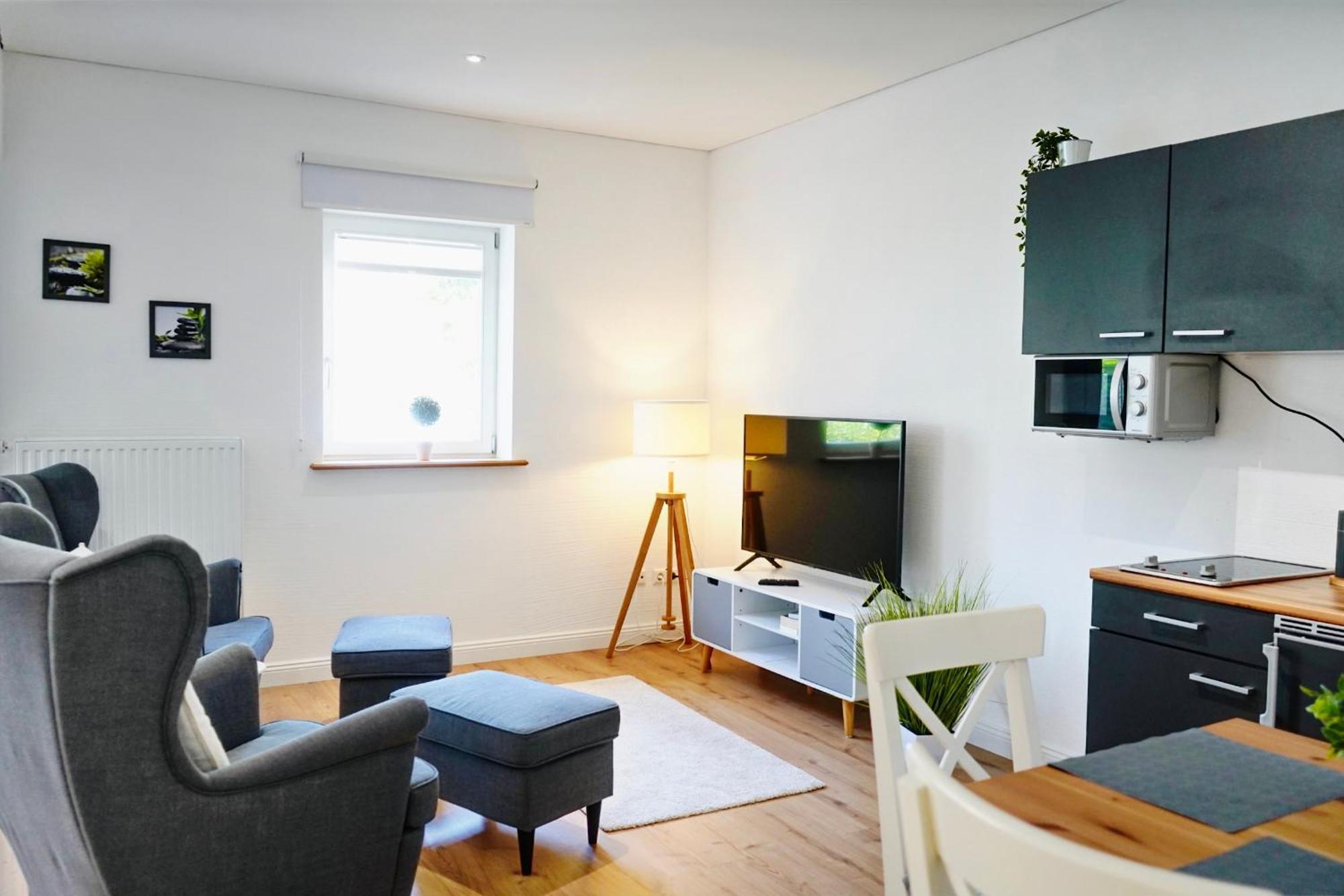 Altstadt Apartment II - Terrasse- Waschmaschine- Parkplatz Wolfsburg Exterior photo